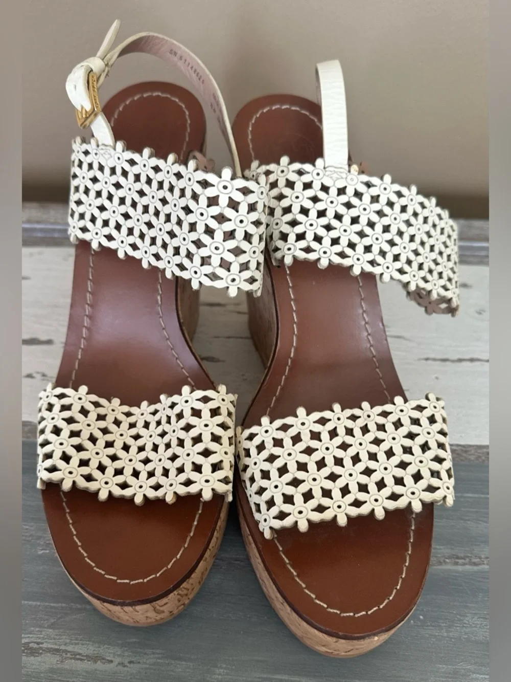 Tory Burch Floral Laser Cut Cork Wedge Sandals Cream Leather Size 10M‎ Boho Chic